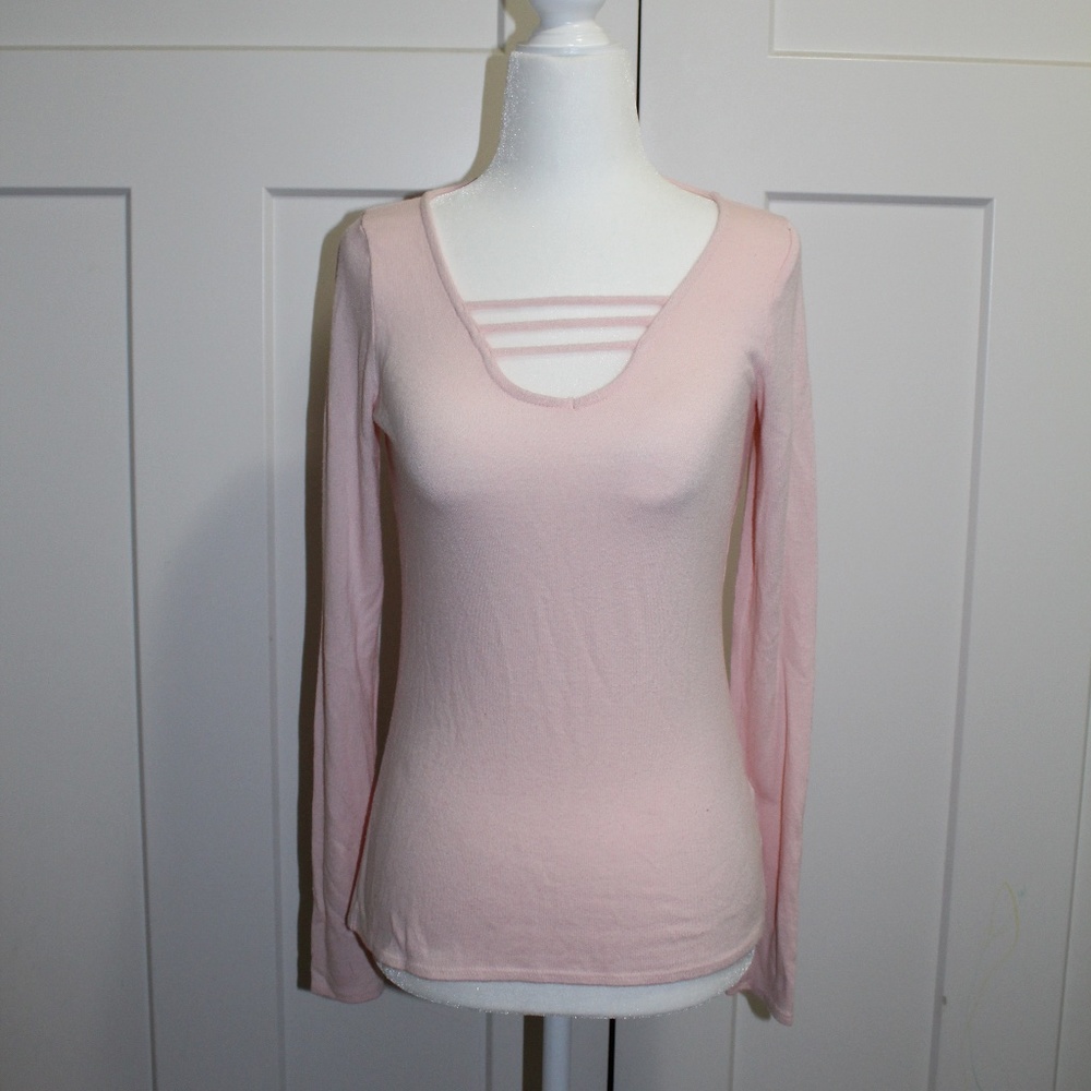 Hollister Light Pink Sweater